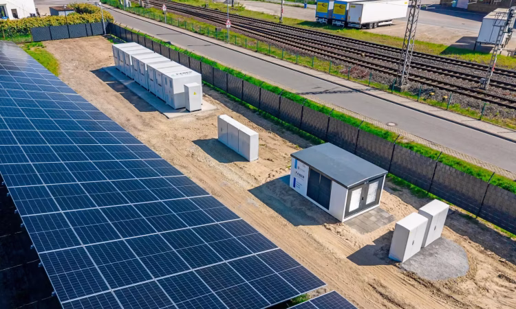EPC - BESS battery storage and transformer in Rödinghausen photovoltaic solar park - EPC project by Faber Solartechnik